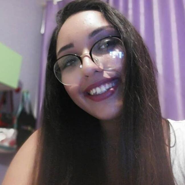 Babysitter a Caltagirone: Jennifer