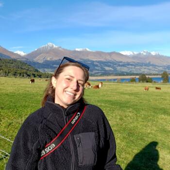 Babysitter Wanaka: Loïs
