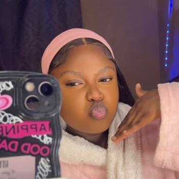 Babysitter in Mankweng: Monama