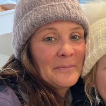 Babysitter Kiama: Sally