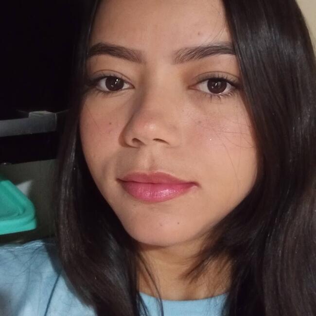 Babysitter in Recife: Áquila Pâmela