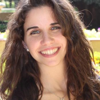 Babysitter Mafra: Joana