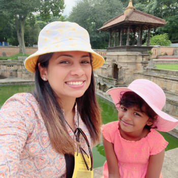 Babysitting job in Athurugiriya: babysitting job Tharushi