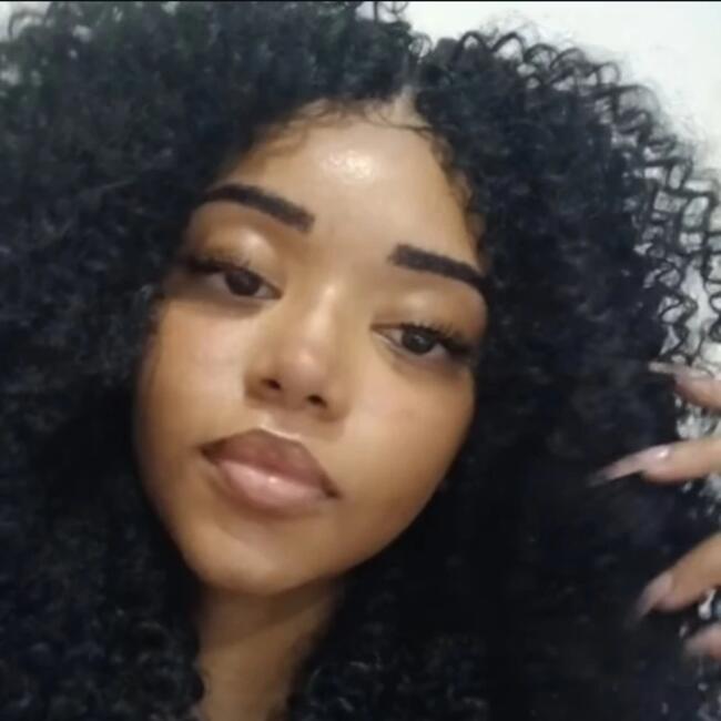 Babysitter in Belford Roxo: Ayla