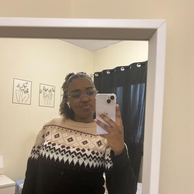 Babysitter in Porto: Alana