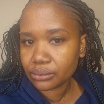 Babysitting job in Bloemfontein: babysitting job Tshepiso