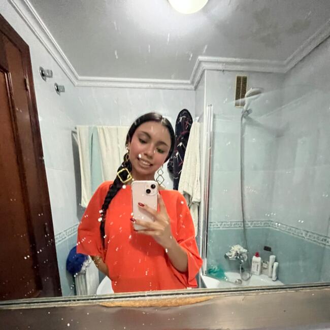 Babysitter in Vigo: Betsy Alonso Seminario