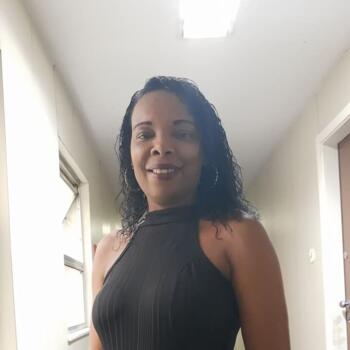 Babysitter in Rio de Janeiro: Rosa cristinabento de Oliveira