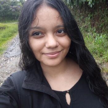 Babysitter in Turrialba: Maria