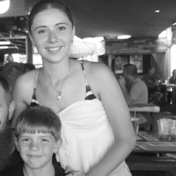 Babysitter in Jeffreys Bay: Taylor