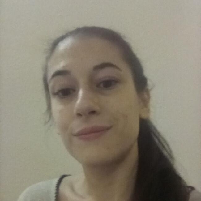 Lavoro per babysitter a Roma: Ilaria