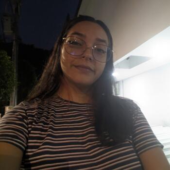 Babysitter in Medellín: Laura