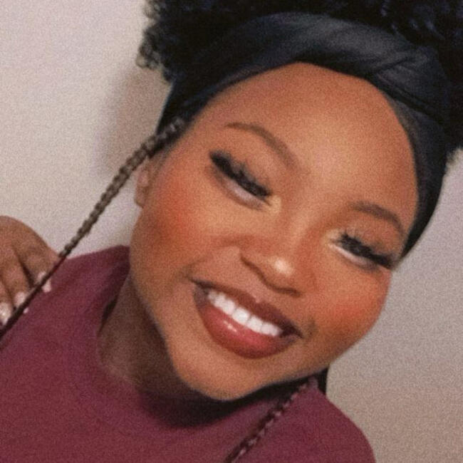 Babysitter in Memphis: Ariana