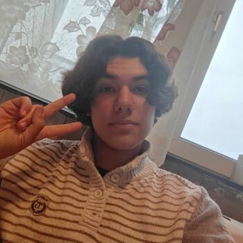 Babysitter in Rocourt: Feras