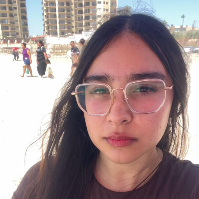 Babysitter in San Diego: Azul