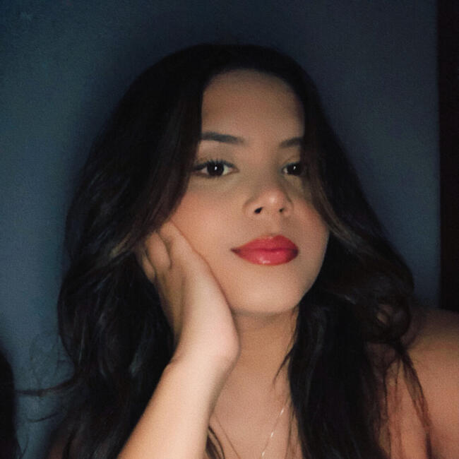 Babysitter in Brasília: Nicolly