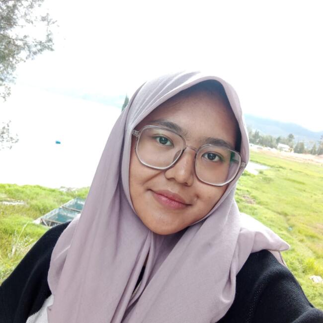 Babysitter in Cimahi: Anissa