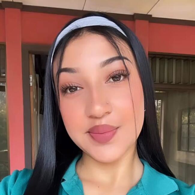 Babysitter in Cervantes: Sianny Fernandez