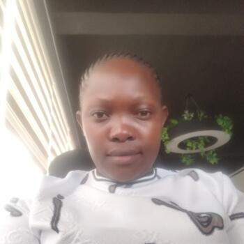 Babysitter Nairobi: Grace