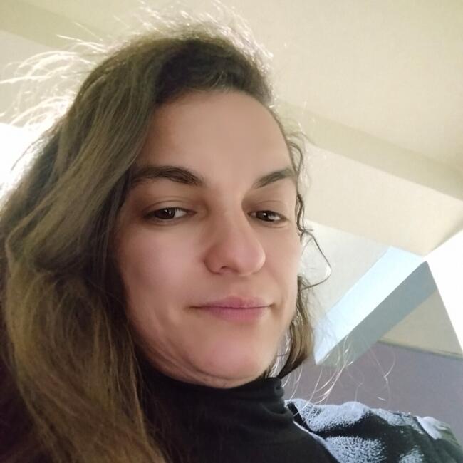 Babysitter in Curitiba: Ana lucia