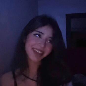 جليسة أطفال في الهراويين: Yasmine