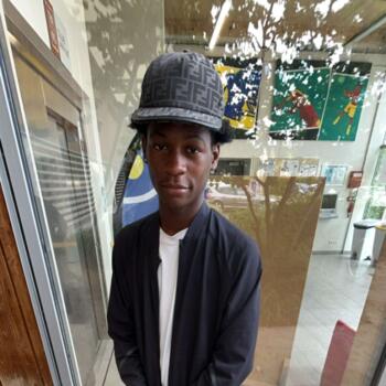 Parent Pontoise: Tyron