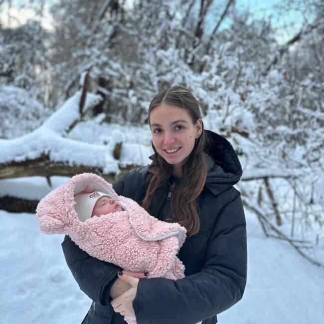 Oppas in Heesch: Demi