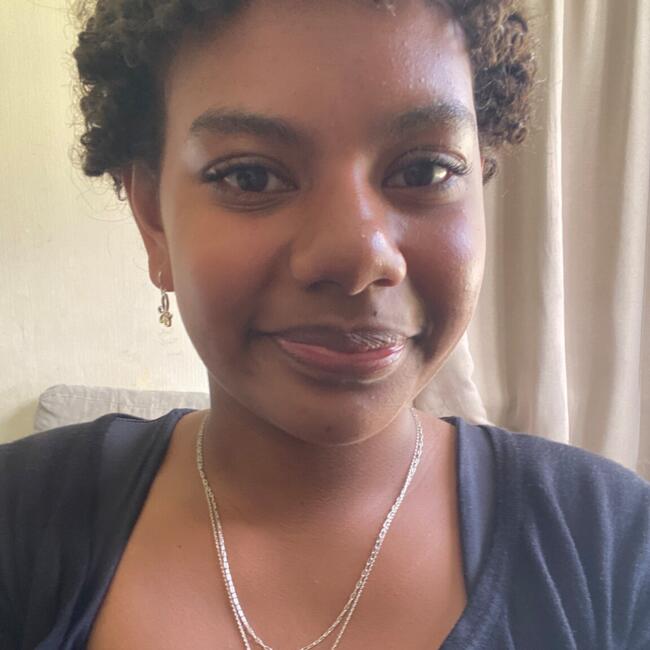 Babysitter in Auckland: Lyna