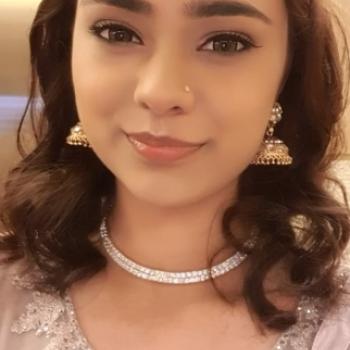 Babysitter in Singapore: Krisha