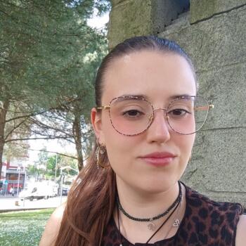 Babysitter in São Pedro da Cova: Joana