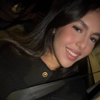 Babysitter in Clichy: Meryem