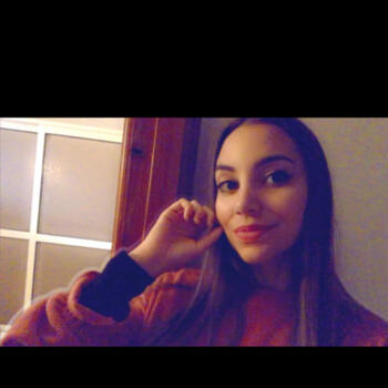 Babysitter in Kerkrade: Laura