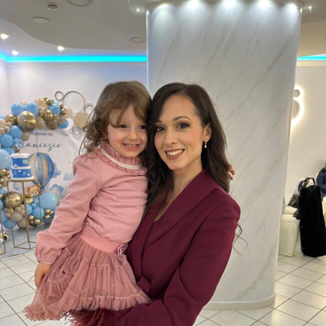 Lavoro per babysitter a Terzigno: Angela