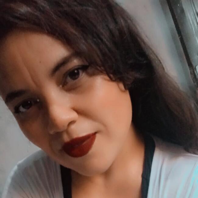 Babá em Canoas: Aline