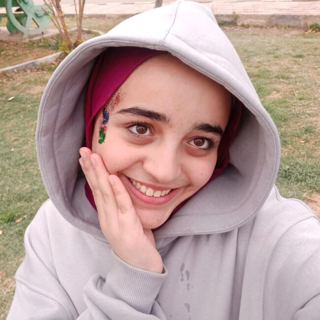 Babysitter in Tanta: Sama