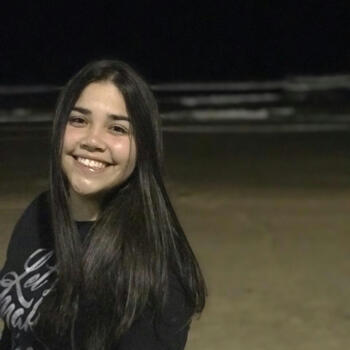 Babysitter in Novo Hamburgo: Camile