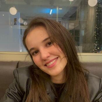 Babysitter στην περιοχή Λισαβώνα: Laura