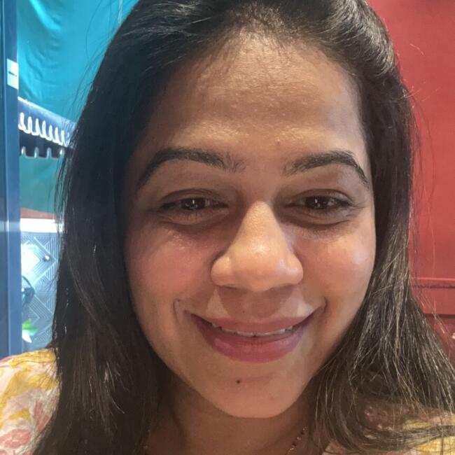 बम्बई में बेबीसिटिंग की नौकरी: Sonali