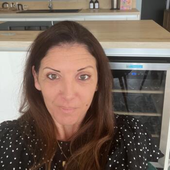 Babysitting job in Saint-Étienne-de-Montluc: babysitting job Marie