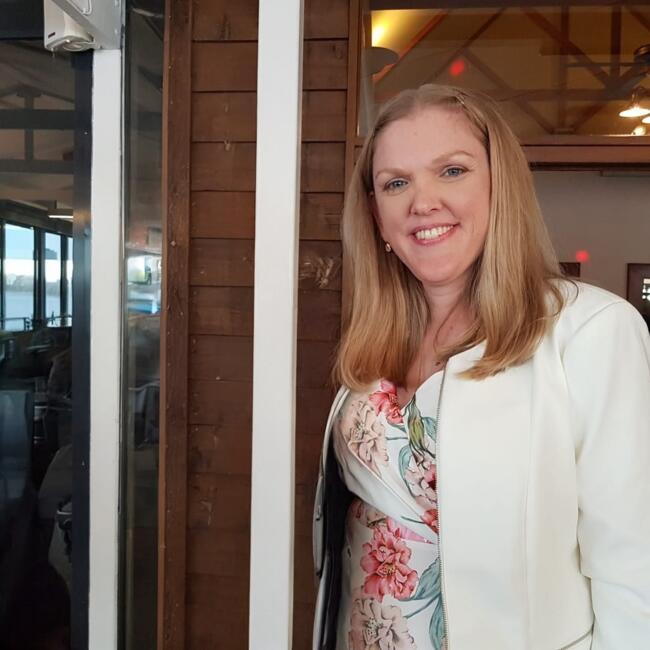 Babysitter in Perth: Linda