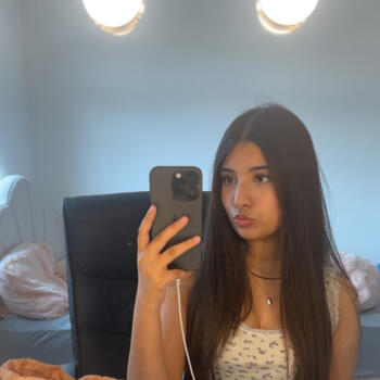 Babysitter Leeds: Aniah