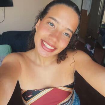 Babysitter in Itapevi: Ana