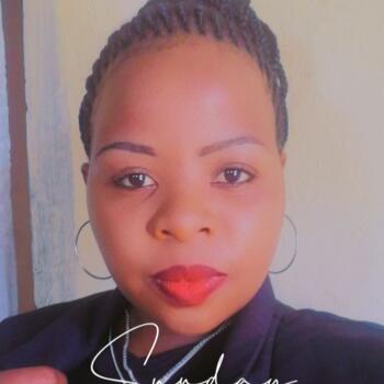 Babysitter Johannesburg: Qinisile