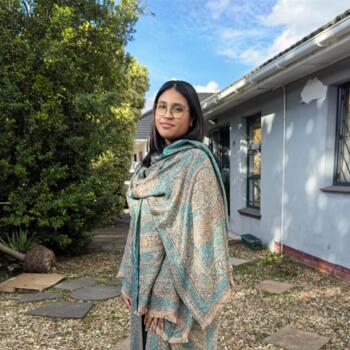 Babysitter in Goodwood (Western Cape): Tay-yibah