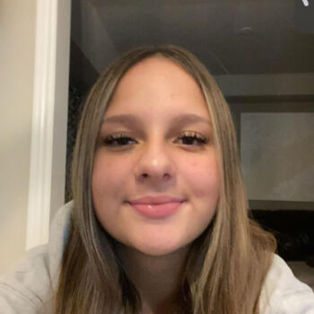 Babysitter Maple (York): Lauren