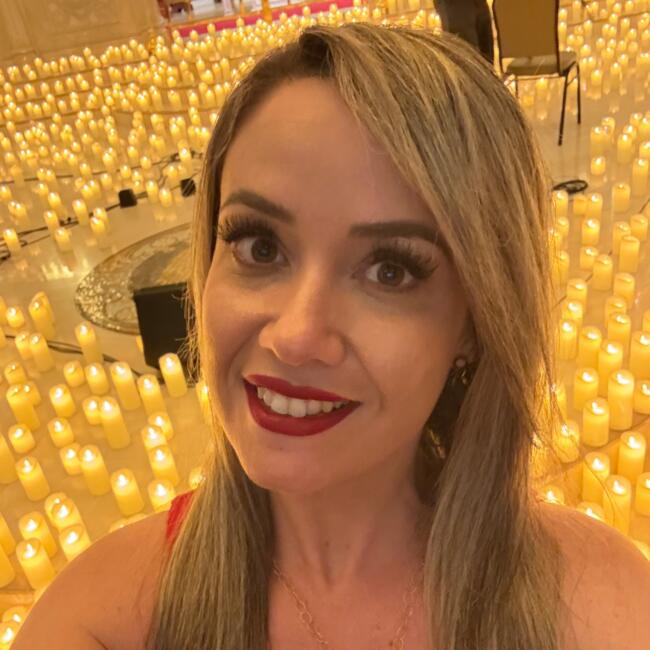 Babysitter in Boca Raton: Michelle