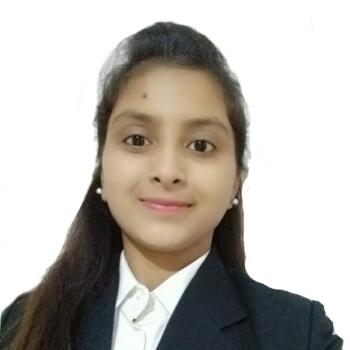 अहमदाबाद में बेबीसिटर: Pooja