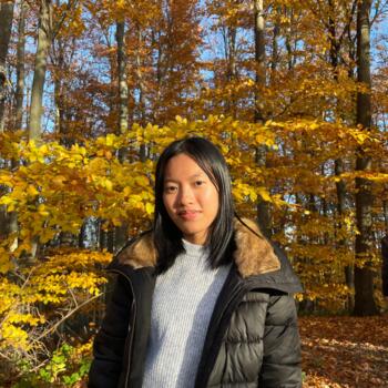 Babysitter in Budapest: Hong oussah