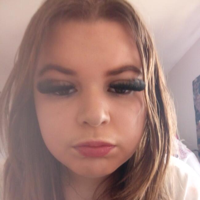 Babysitter in Nottingham: Eva