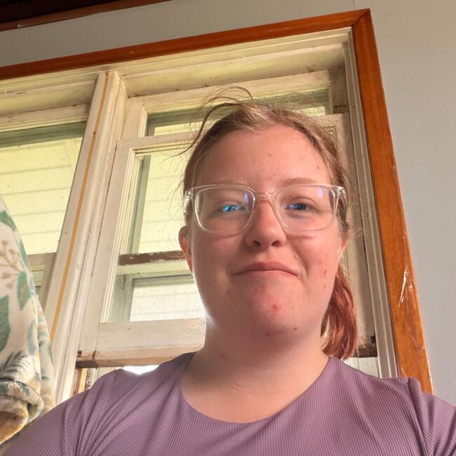 Babysitter in Brantford: Melina